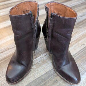 Frye boots- size 7- Jenny DBN